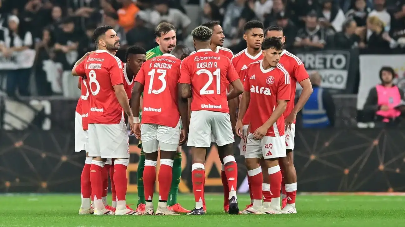 Apa Itu Peraduan Dalam Bola Sepak?